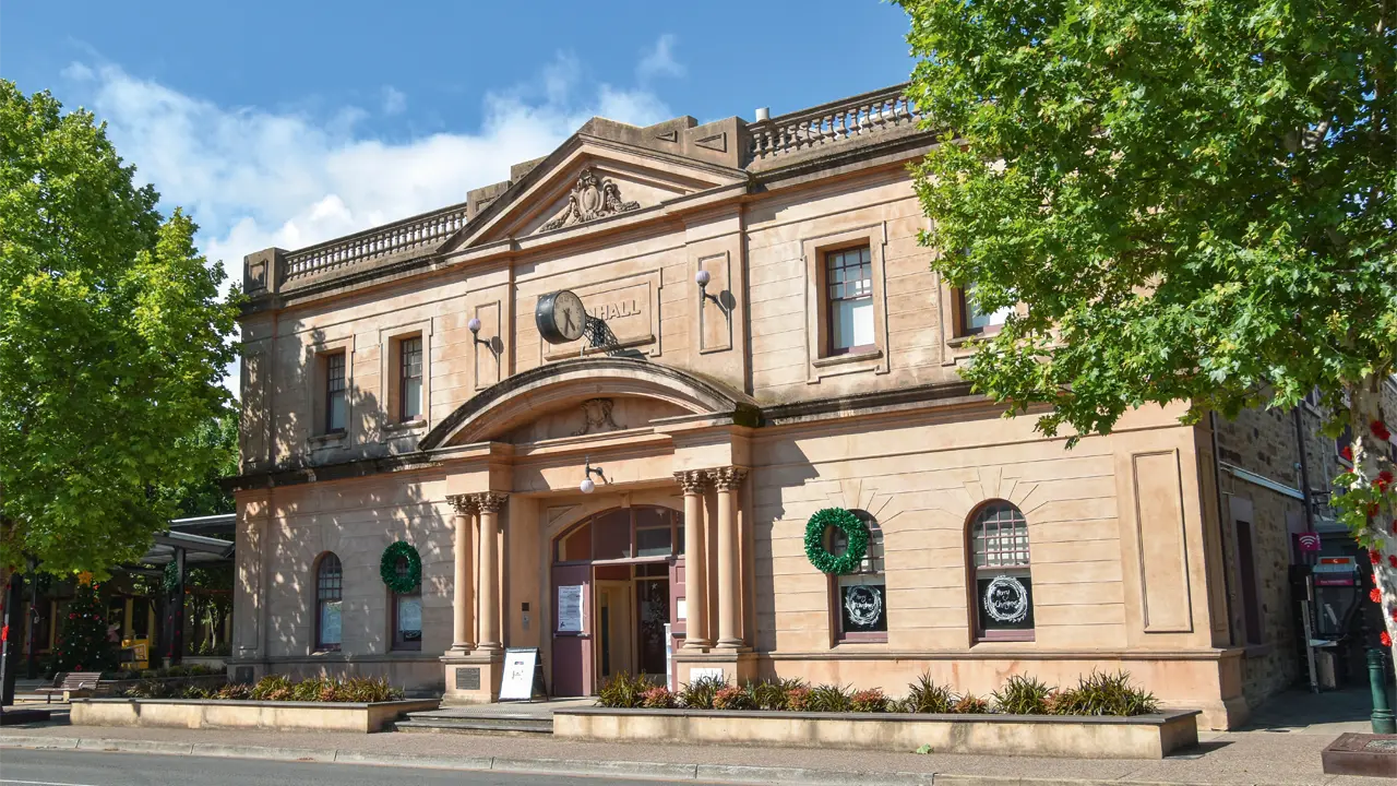 Clare Town Hall